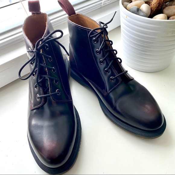 Doc Martens Emmeline - Picture 1 of 13